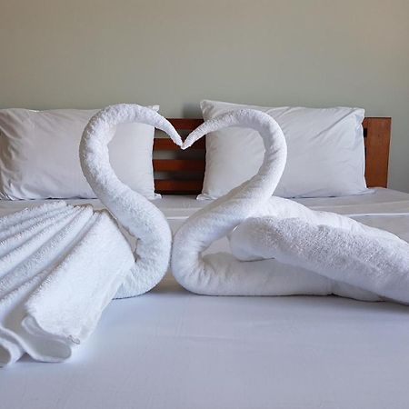 Two Moons Resort 贡布 外观 照片