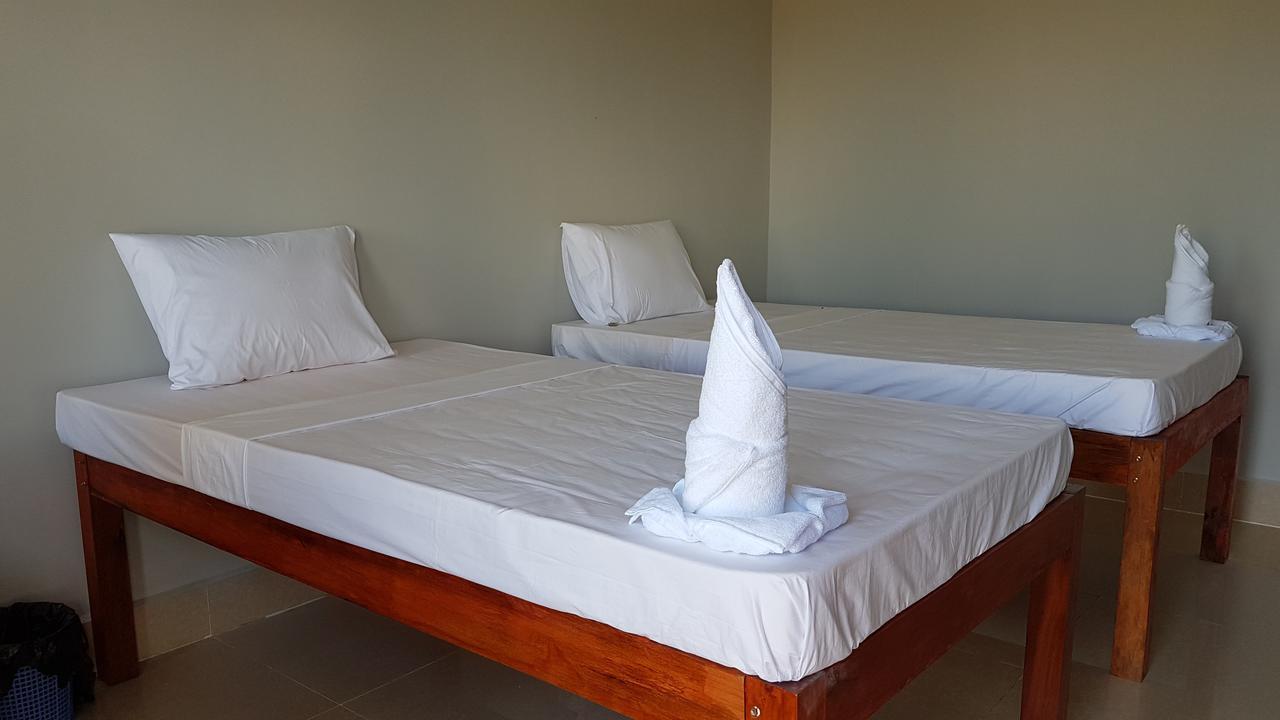 Two Moons Resort 贡布 外观 照片