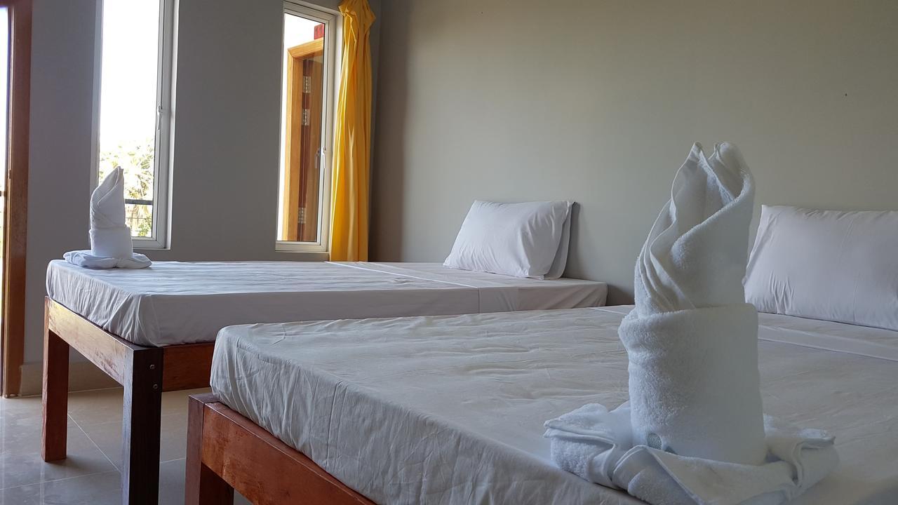 Two Moons Resort 贡布 外观 照片